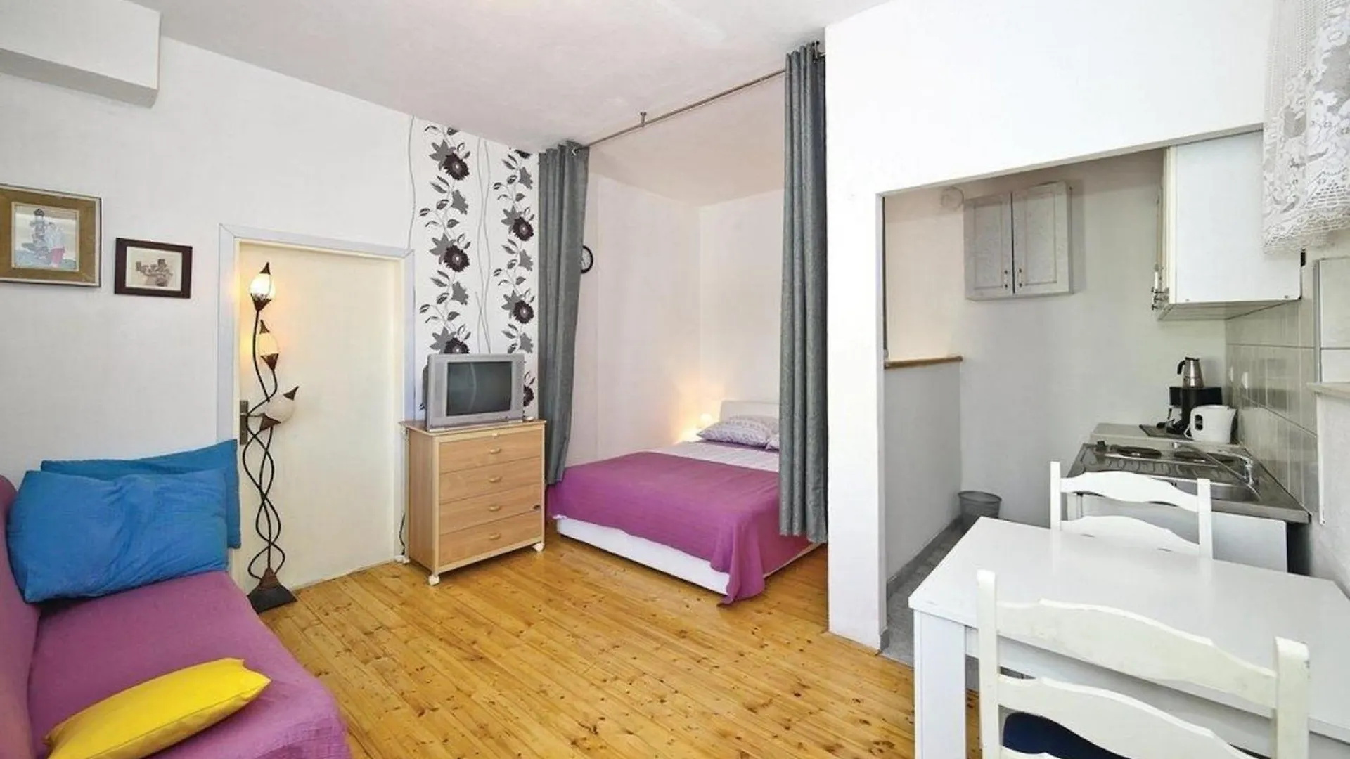Apartments Halilovic Trogir 0*,  Croatia