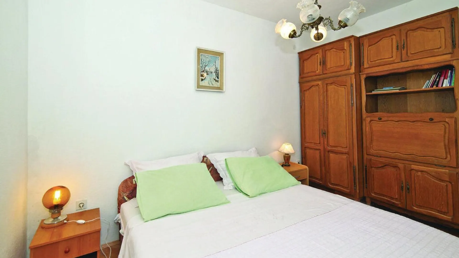 Apartments Halilovic Trogir 0*,